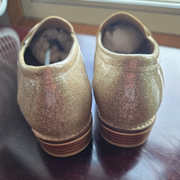 Hey Girl by Corkys "Hey Pumpkin" Gold Glitter Penny Loafers - Size 11 - Picture 3 of 6